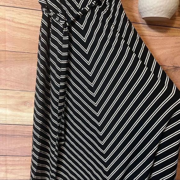 COPY - Isabel Maternity by Ingrid & Isabel Black and White Striped Dress - Picture 4 of 5